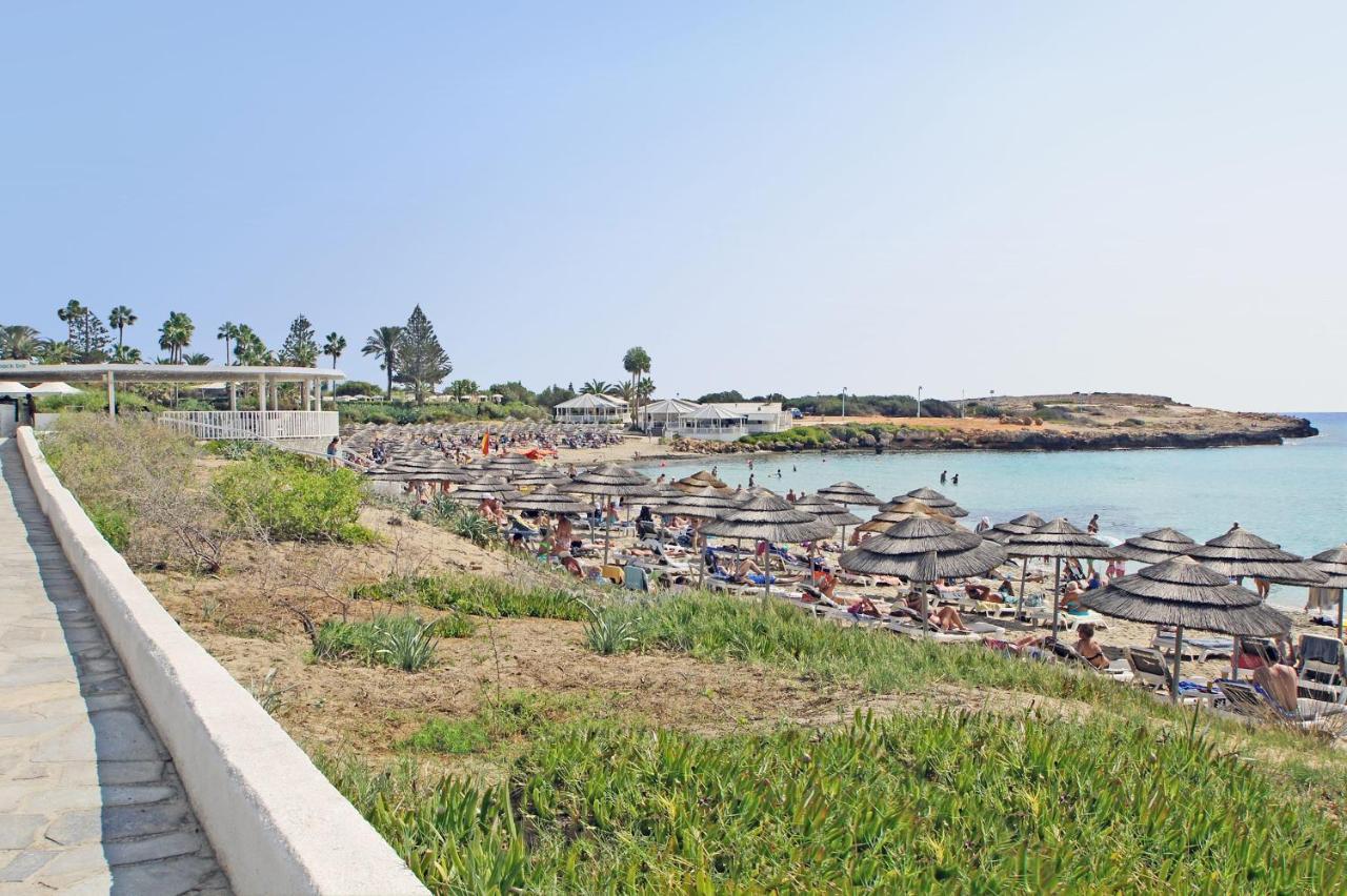 Villa Ivory - Seafront Agia Napa Exterior foto